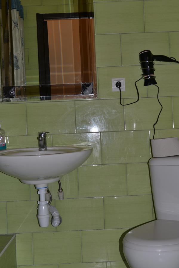 Hostel Ok Hotel Kiev Bagian luar foto